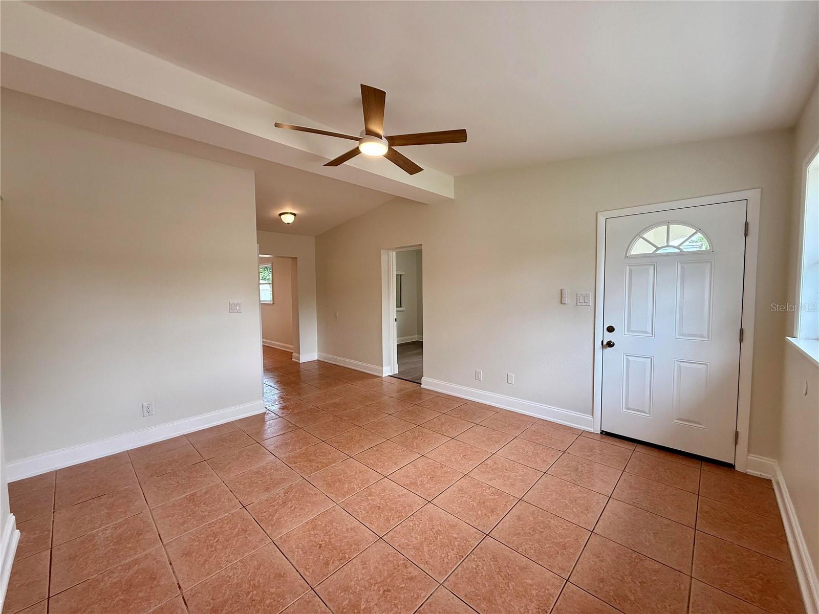 224 W CORNELIUS CIR, SARASOTA, FL, 34232
