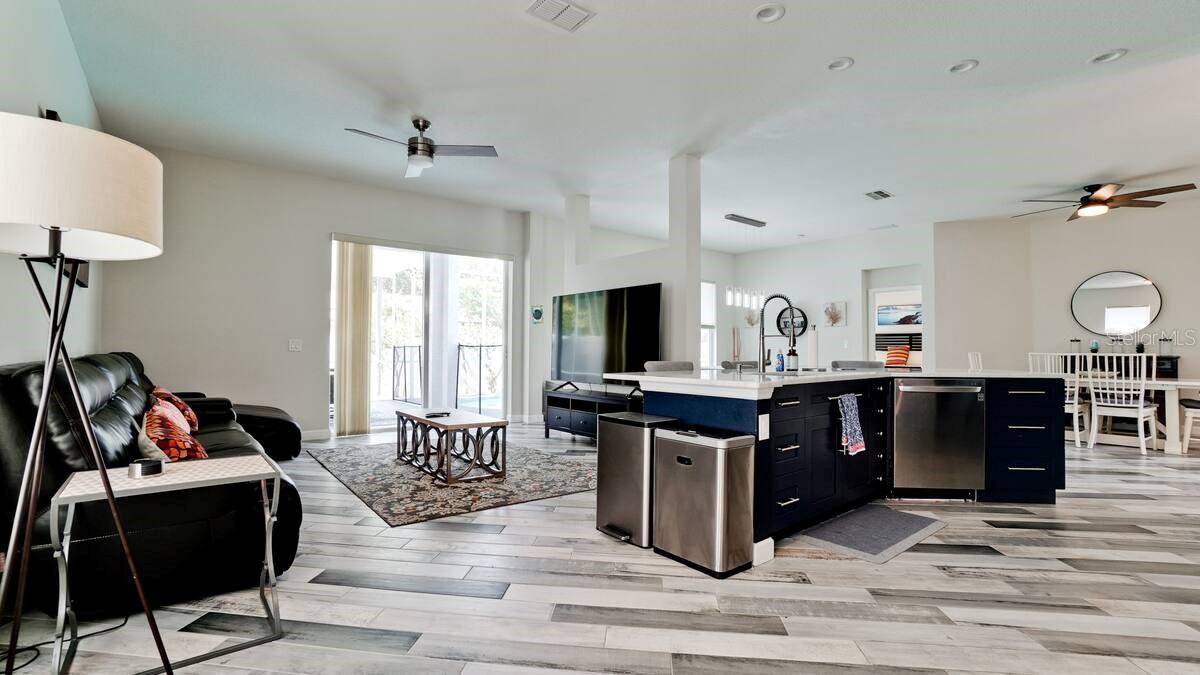 4119 2ND AVE E, BRADENTON, FL, 34208