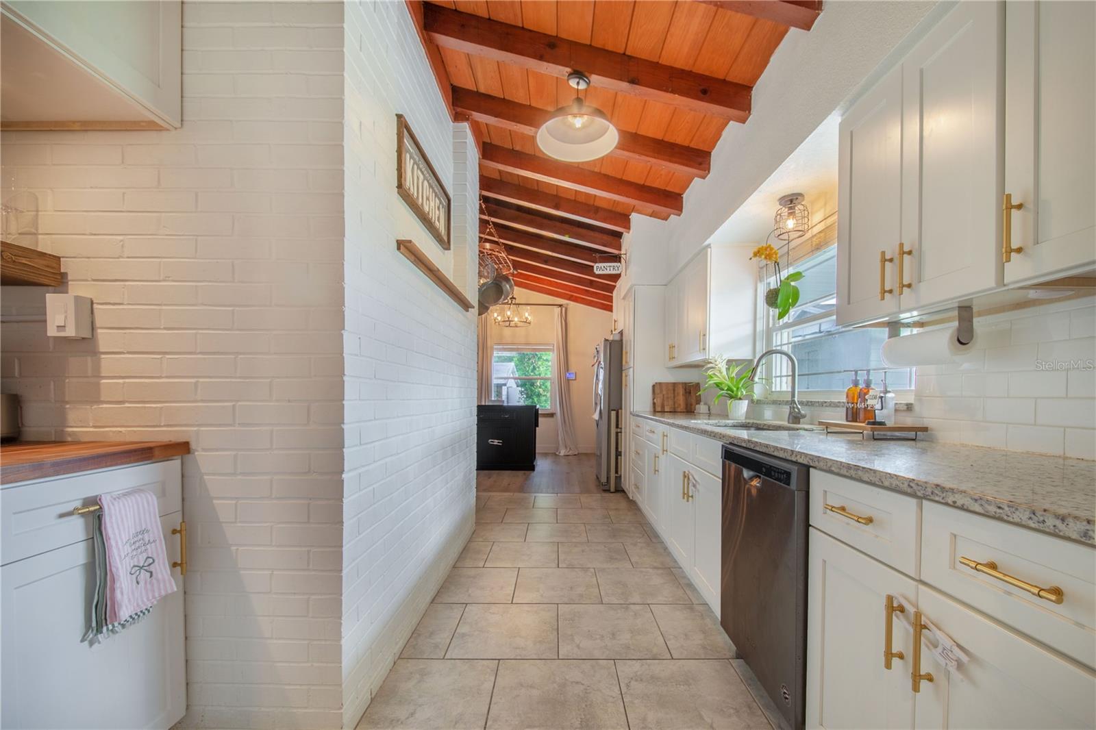 775 S BUENA VISTA DR, LAKE ALFRED, FL, 33850