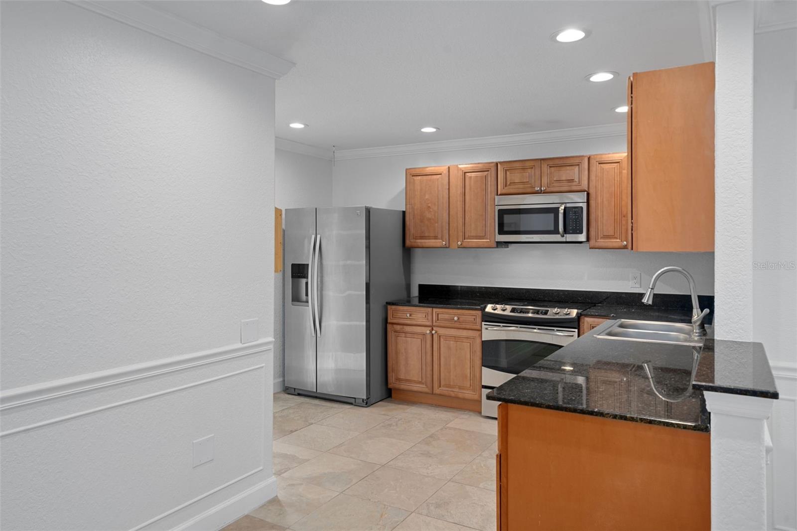 2220 BAHIA VISTA ST #G4, SARASOTA, FL, 34239
