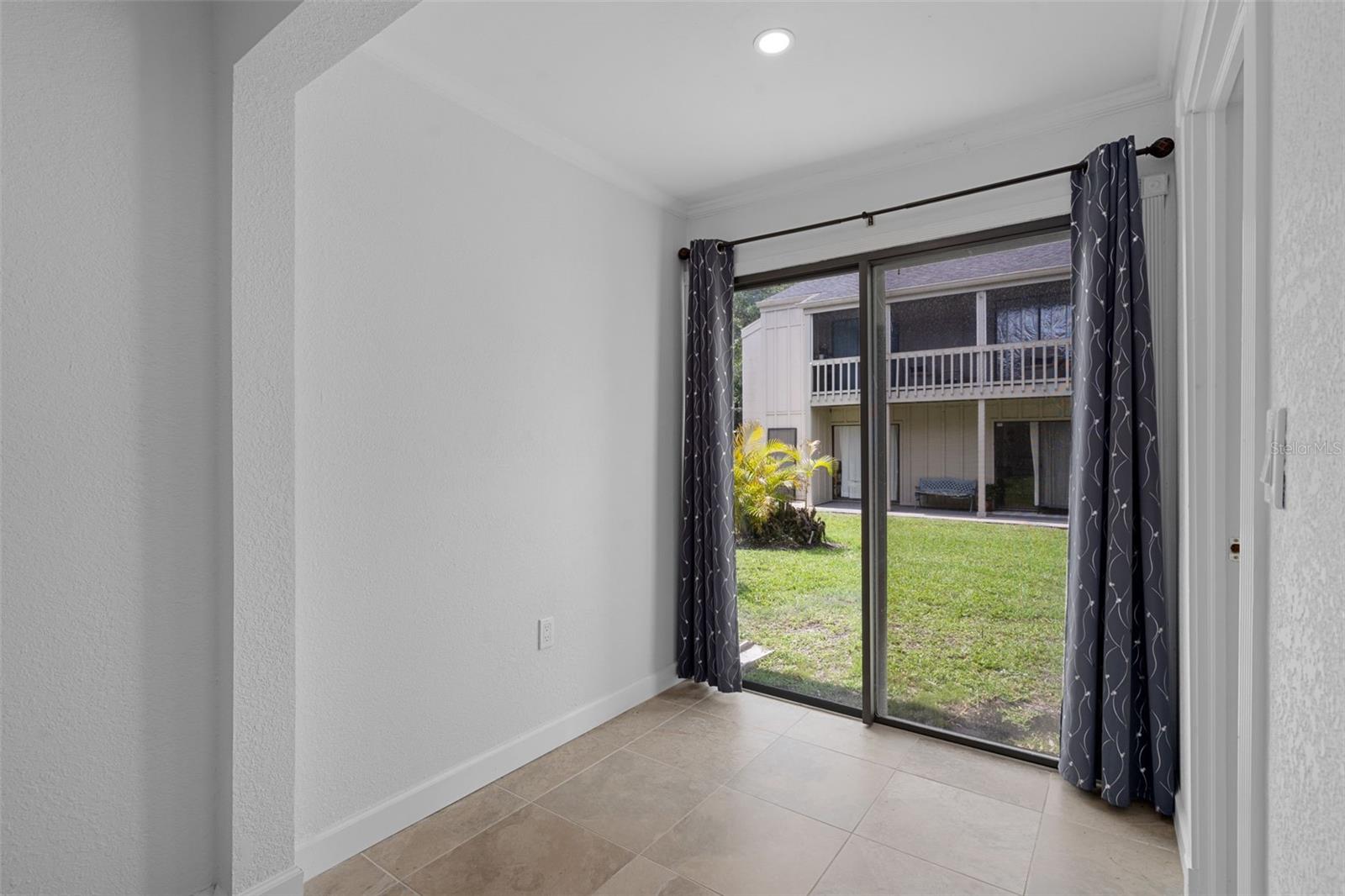 2220 BAHIA VISTA ST #G4, SARASOTA, FL, 34239