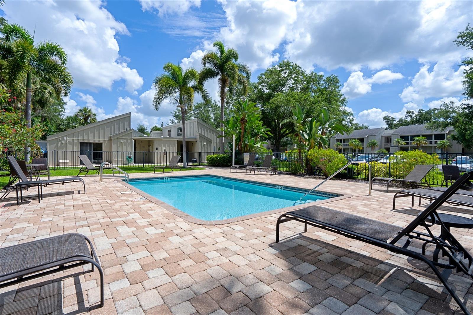2220 BAHIA VISTA ST #G4, SARASOTA, FL, 34239