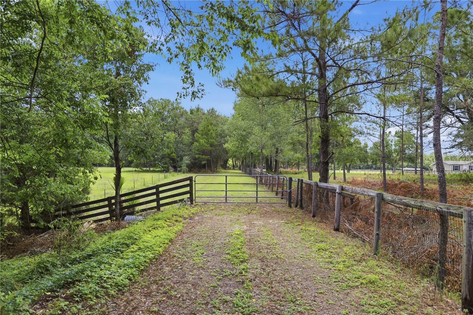 12165 W HIGHWAY 326, OCALA, FL, 34482