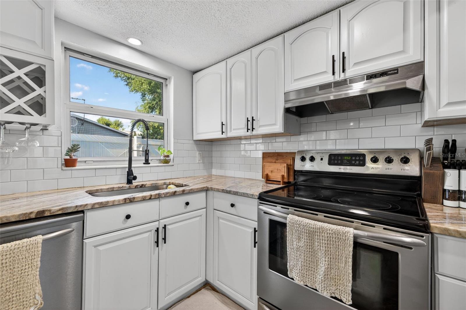 4750 39TH AVE N, ST PETERSBURG, FL, 33714