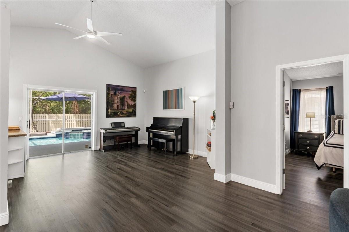 13326 HERON COVE DR, ORLANDO, FL, 32837