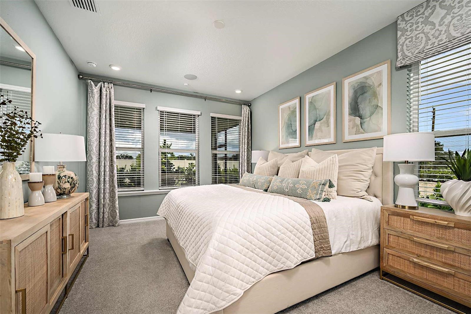 732 SKY SHADE DR, APOLLO BEACH, FL, 33572