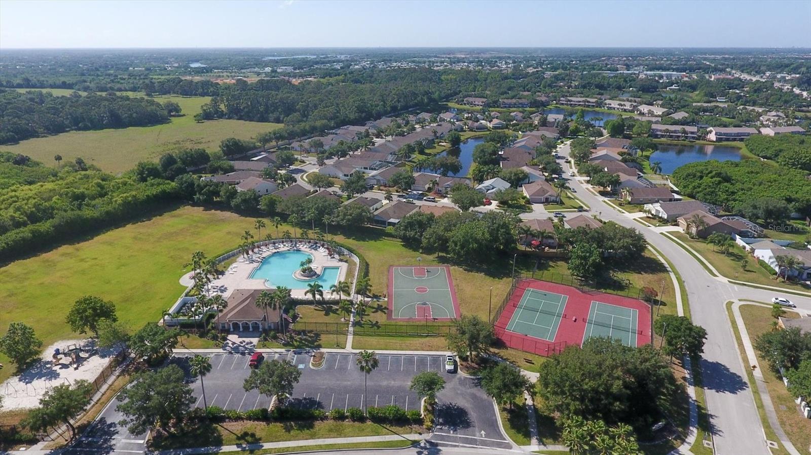 4617 EGMONT DR, BRADENTON, FL, 34203