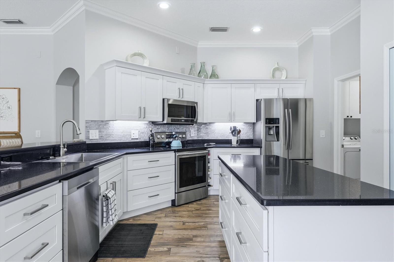 4617 EGMONT DR, BRADENTON, FL, 34203