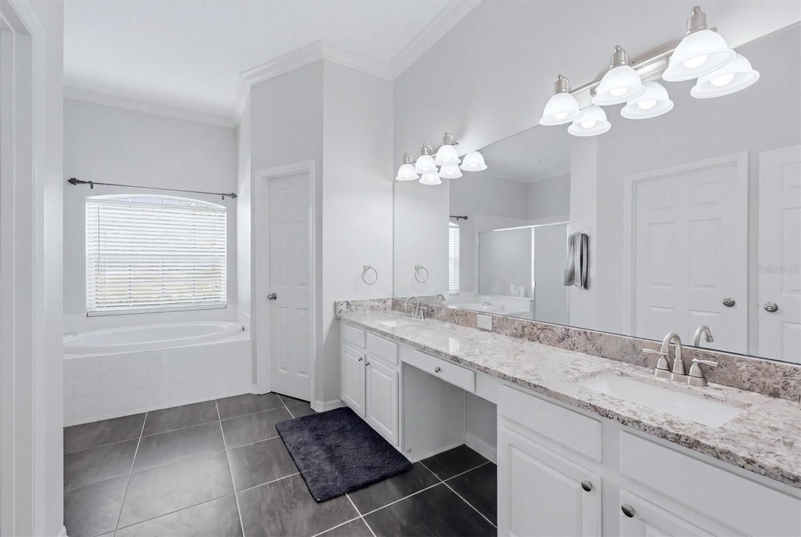 4617 EGMONT DR, BRADENTON, FL, 34203