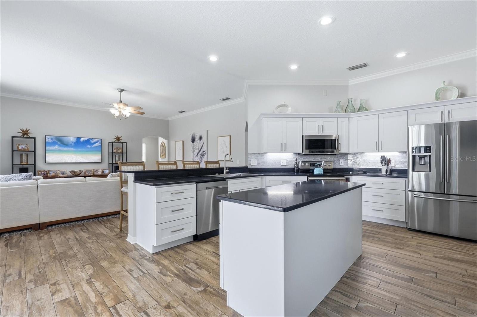 4617 EGMONT DR, BRADENTON, FL, 34203