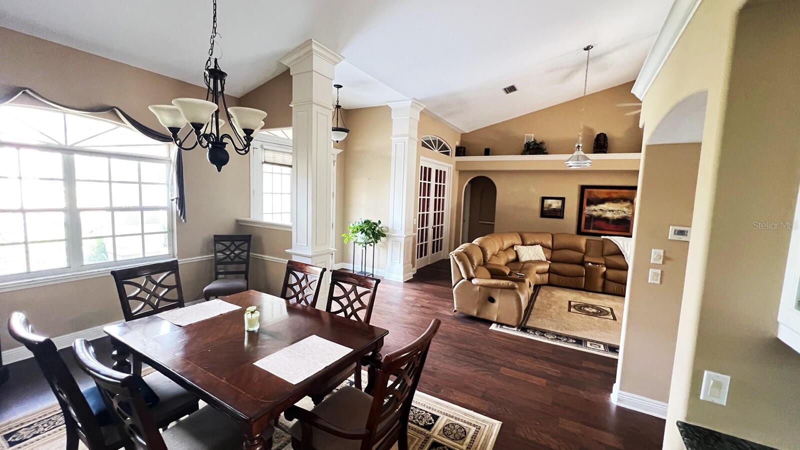 8333 EAGLE LAKE DR, SARASOTA, FL, 34241