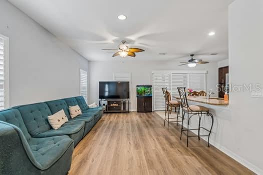 994 CELTIC CIR, TARPON SPRINGS, FL, 34689