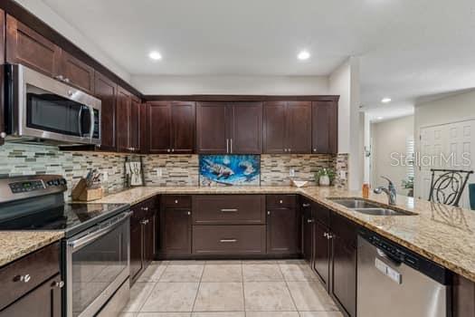994 CELTIC CIR, TARPON SPRINGS, FL, 34689