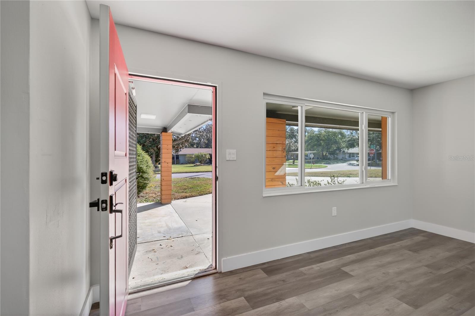 1503 CANAL CT, TAVARES, FL, 32778