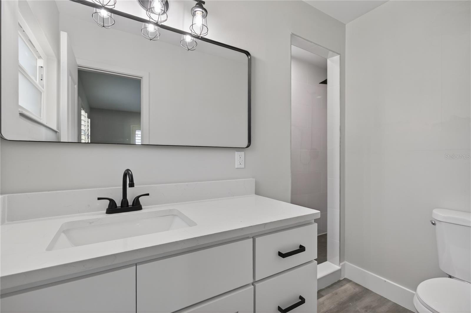 1503 CANAL CT, TAVARES, FL, 32778