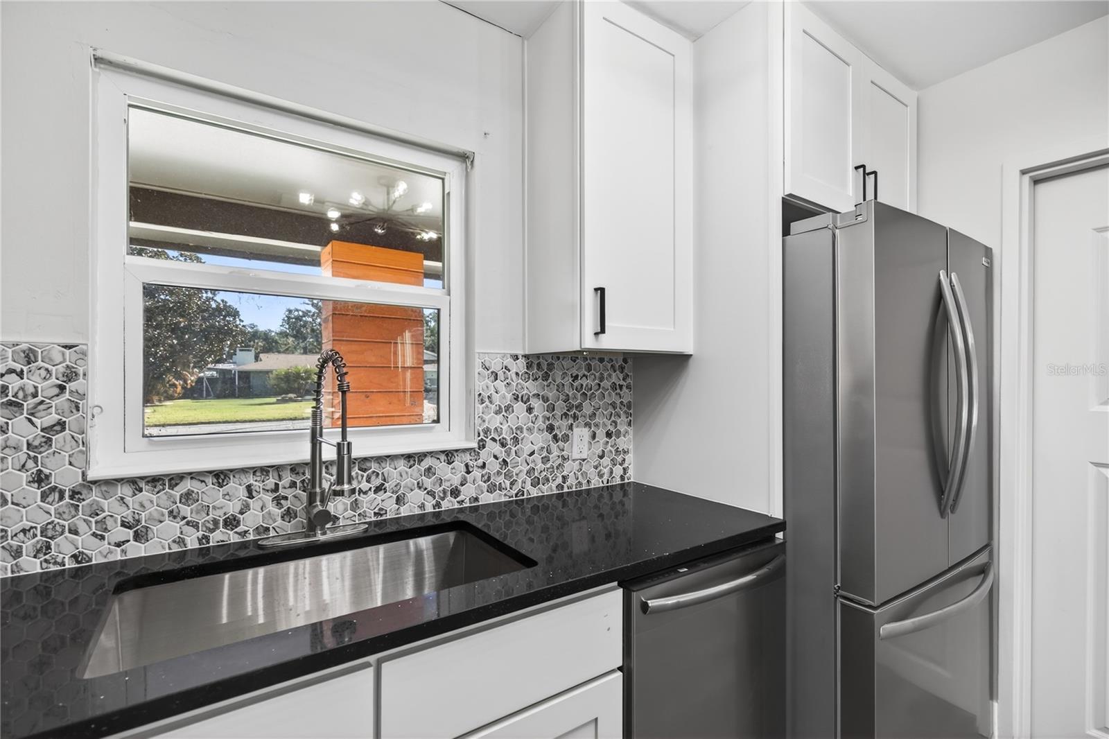 1503 CANAL CT, TAVARES, FL, 32778