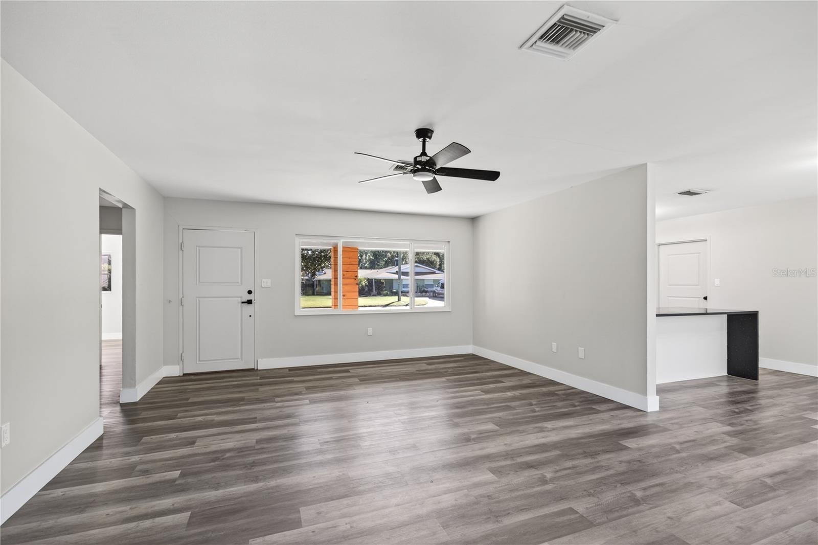 1503 CANAL CT, TAVARES, FL, 32778