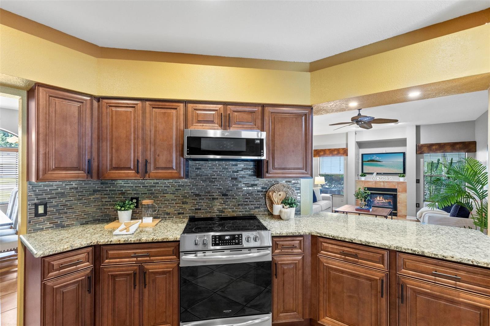 333 KIMI CT, CASSELBERRY, FL, 32707
