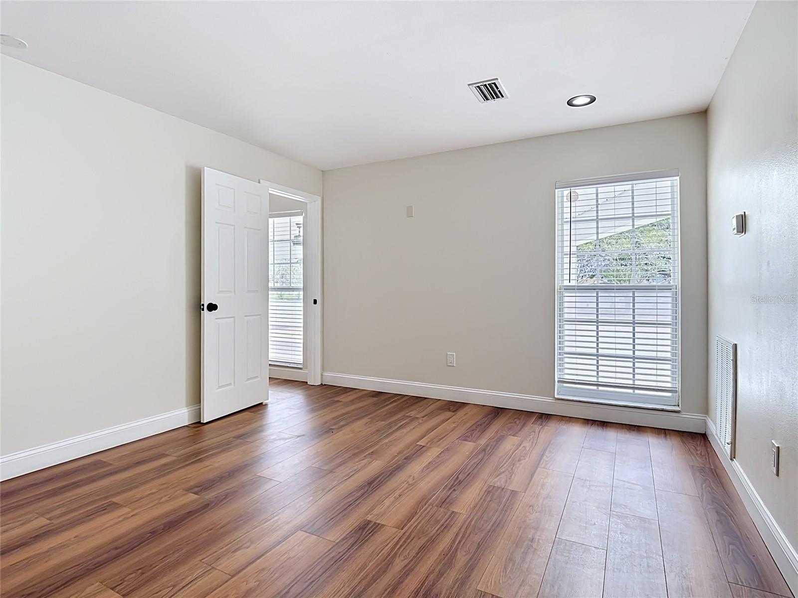 7925 LAKE MABEL LOOP RD, DUNDEE, FL, 33838