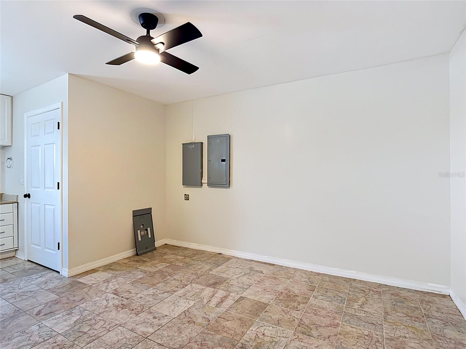 7925 LAKE MABEL LOOP RD, DUNDEE, FL, 33838
