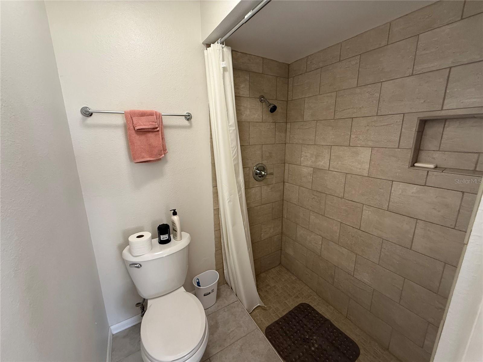 2130 BANCROFT PL #B, PALM HARBOR, FL, 34683