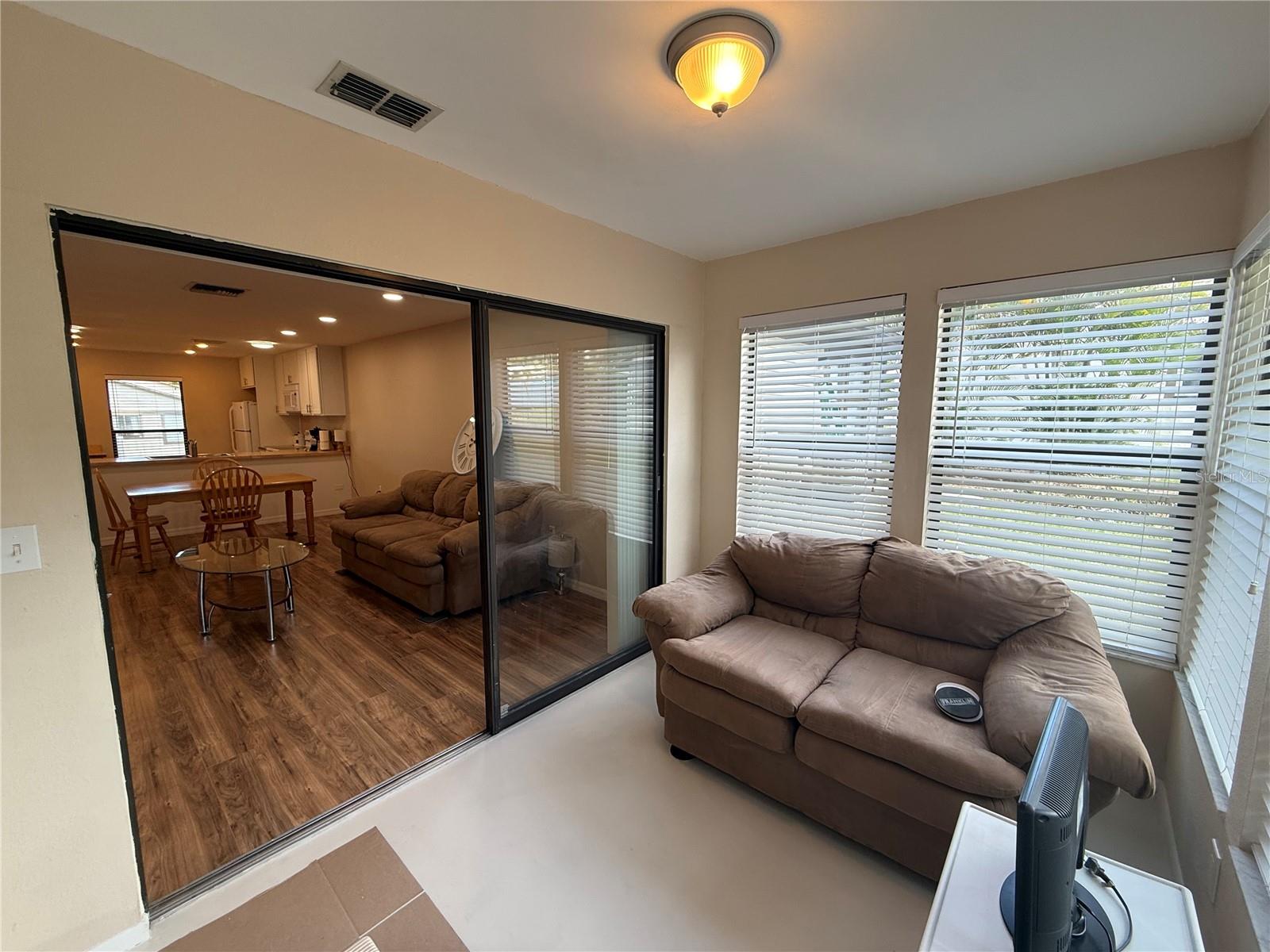 2130 BANCROFT PL #B, PALM HARBOR, FL, 34683