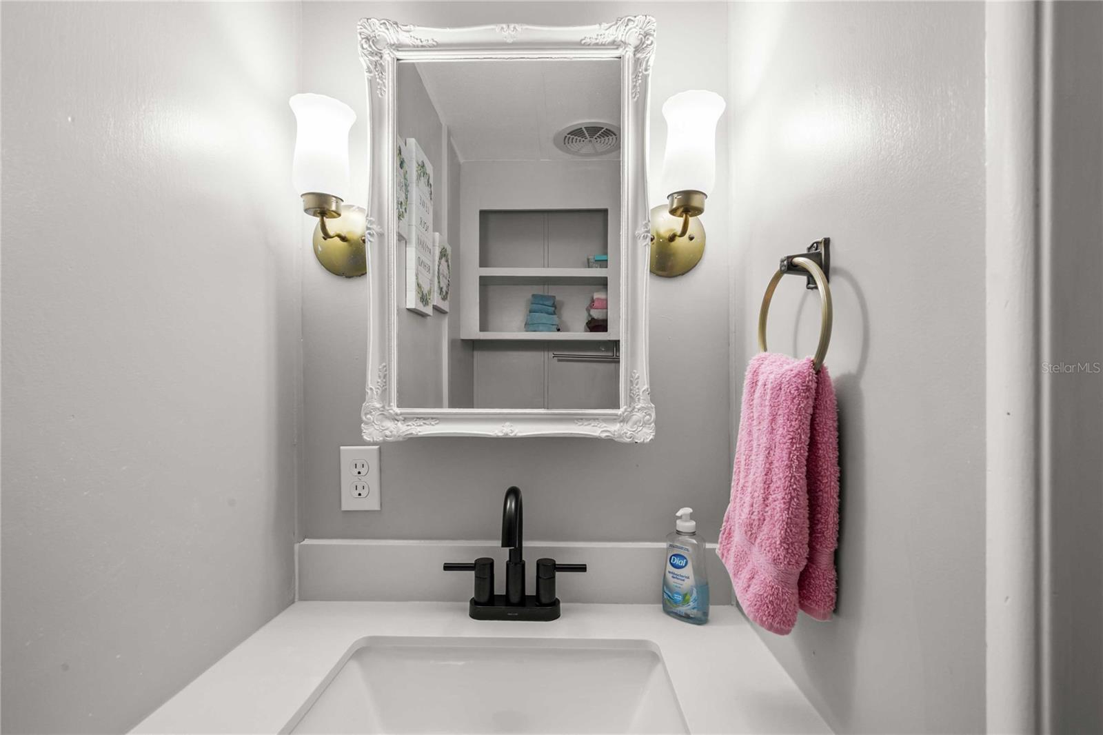 5633 BENTON ST, ZEPHYRHILLS, FL, 33542