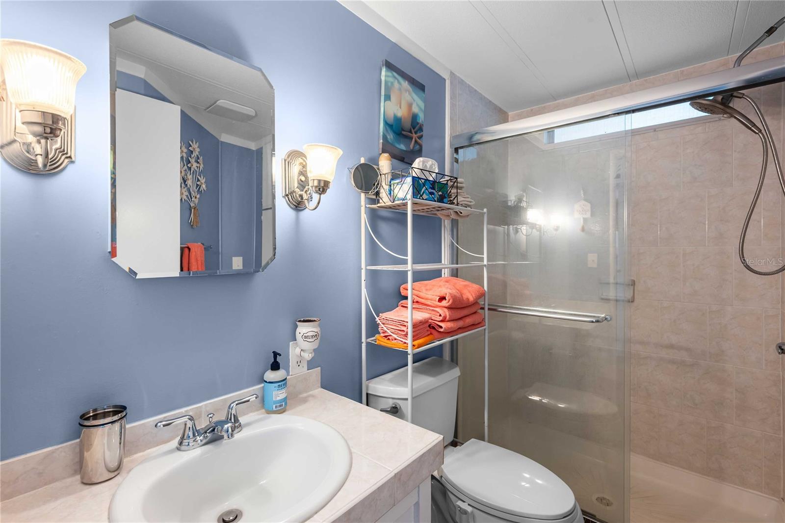5633 BENTON ST, ZEPHYRHILLS, FL, 33542