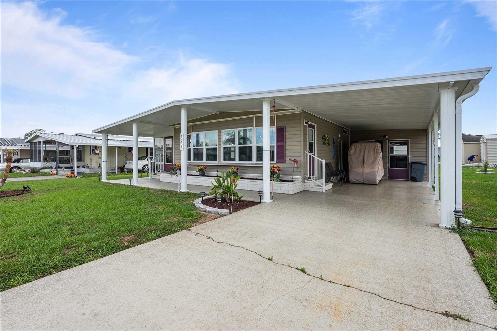 5633 BENTON ST, ZEPHYRHILLS, FL, 33542