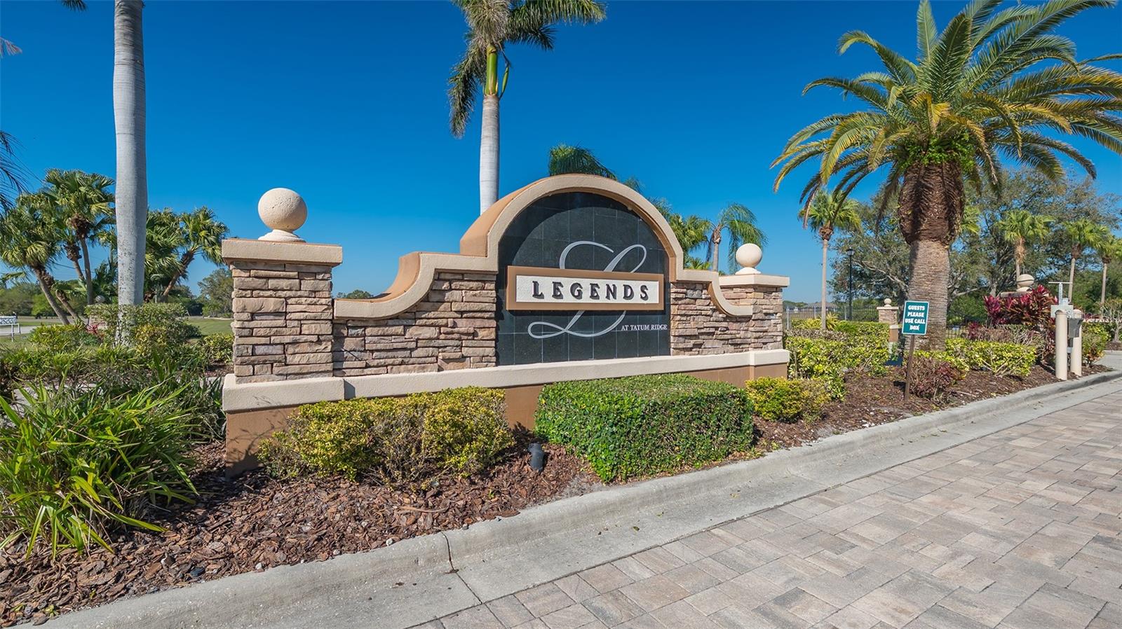 315 LONDONDERRY DR, SARASOTA, FL, 34240
