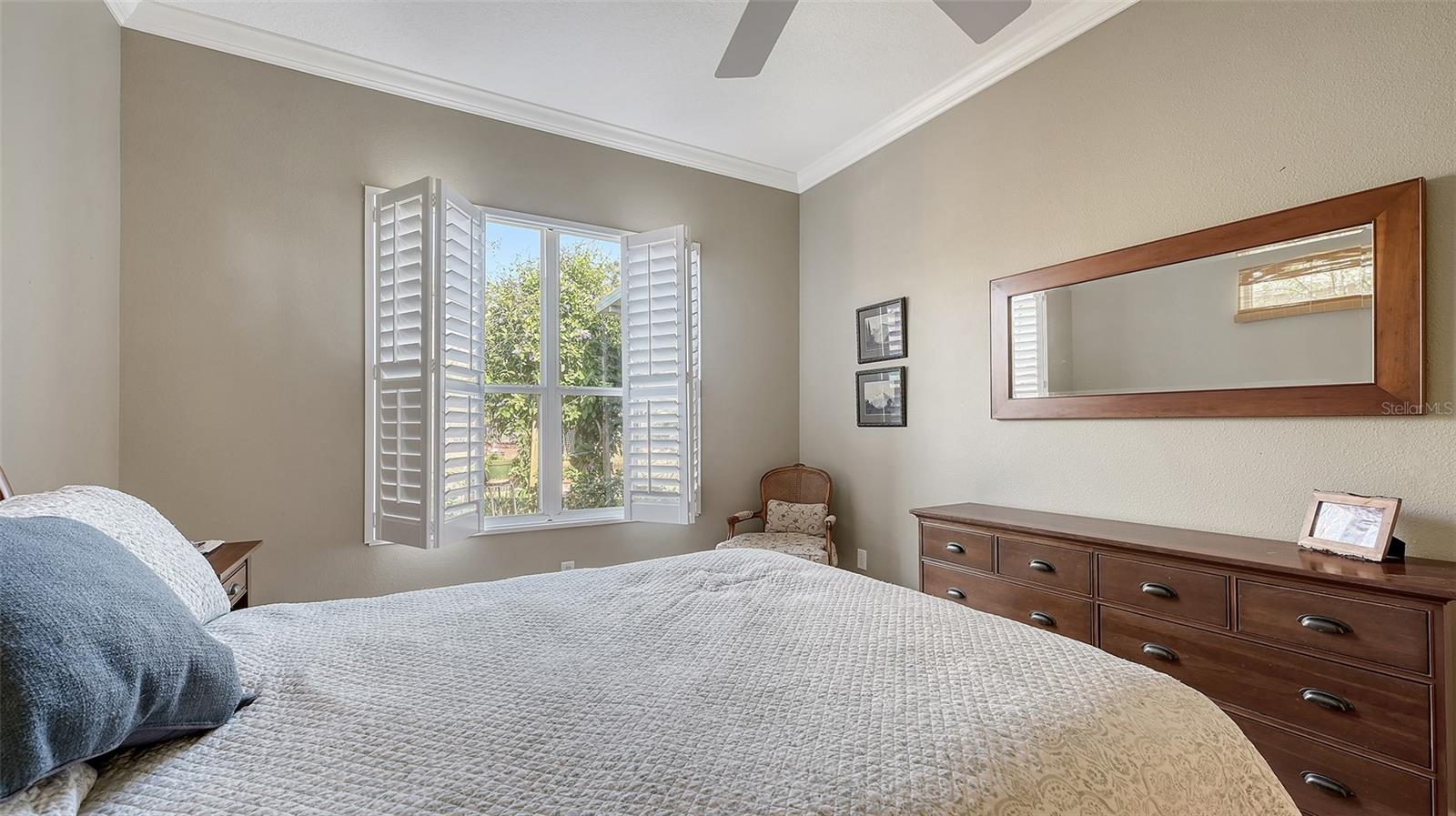 315 LONDONDERRY DR, SARASOTA, FL, 34240
