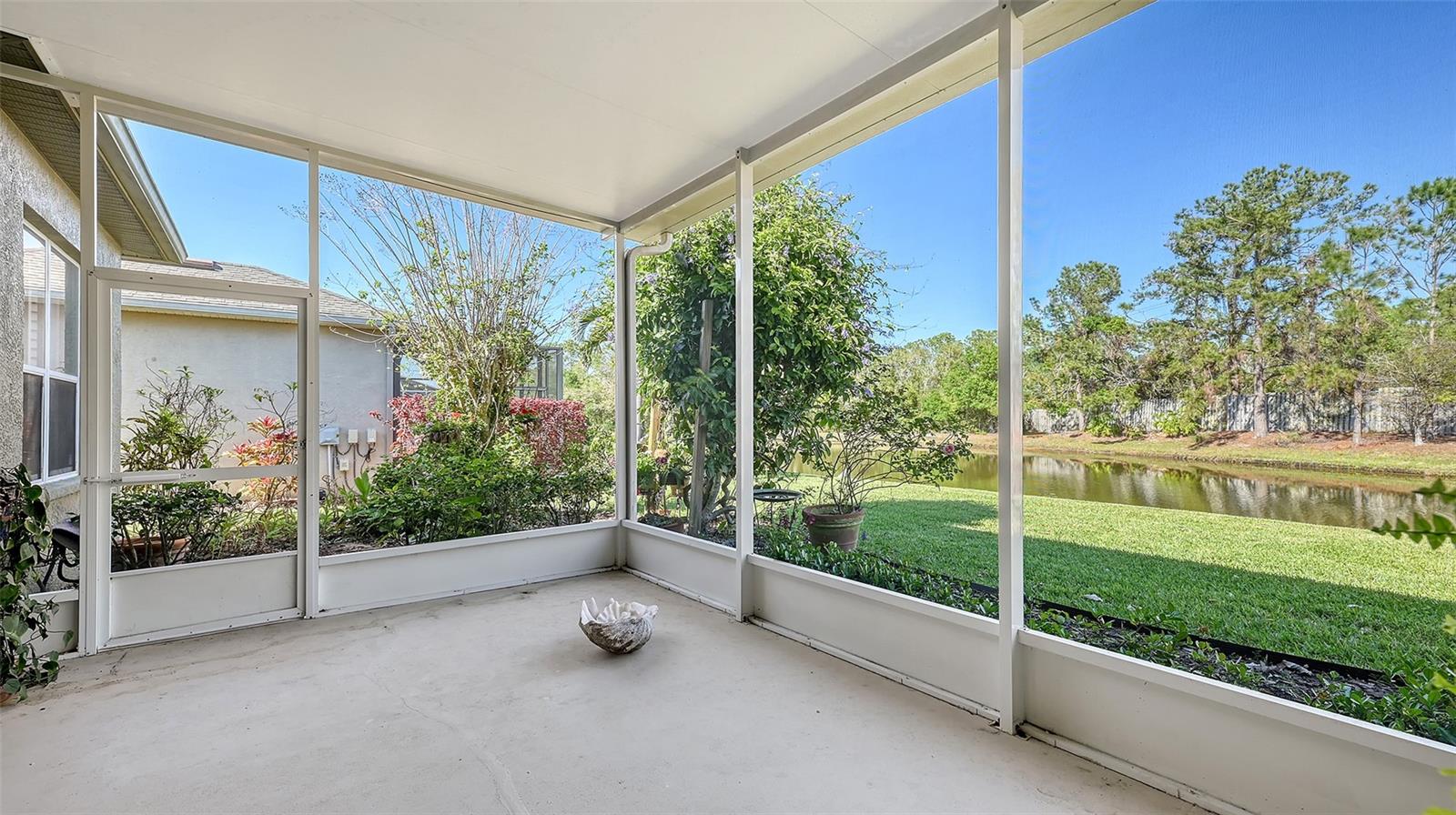 315 LONDONDERRY DR, SARASOTA, FL, 34240