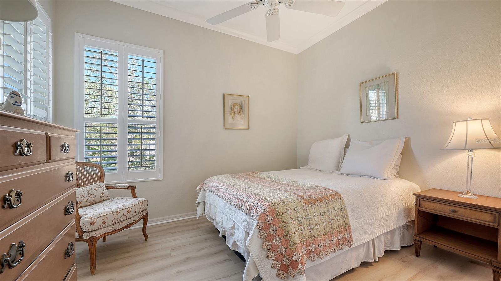315 LONDONDERRY DR, SARASOTA, FL, 34240