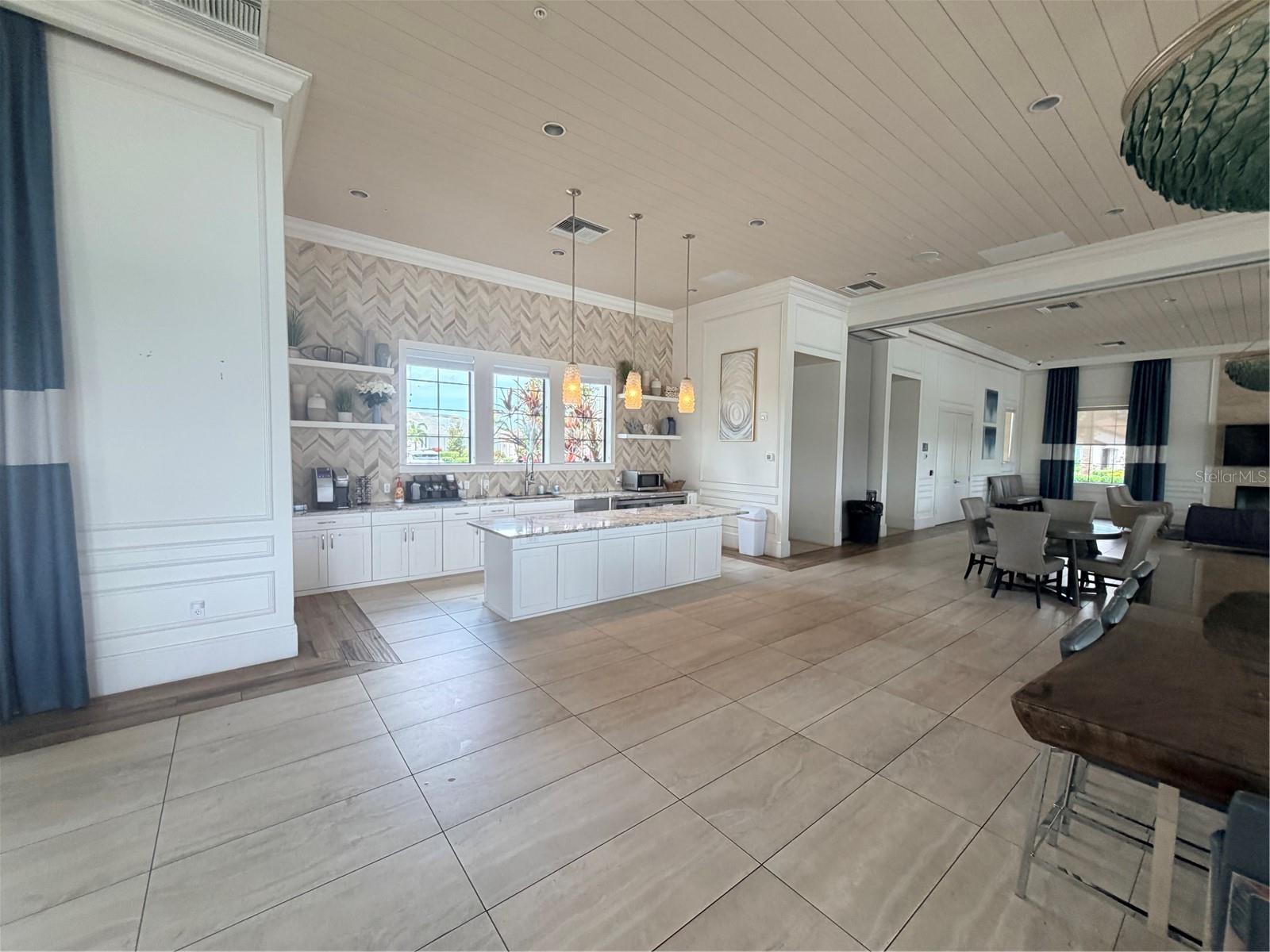 5738 LONG SHORE LOOP, SARASOTA, FL, 34238