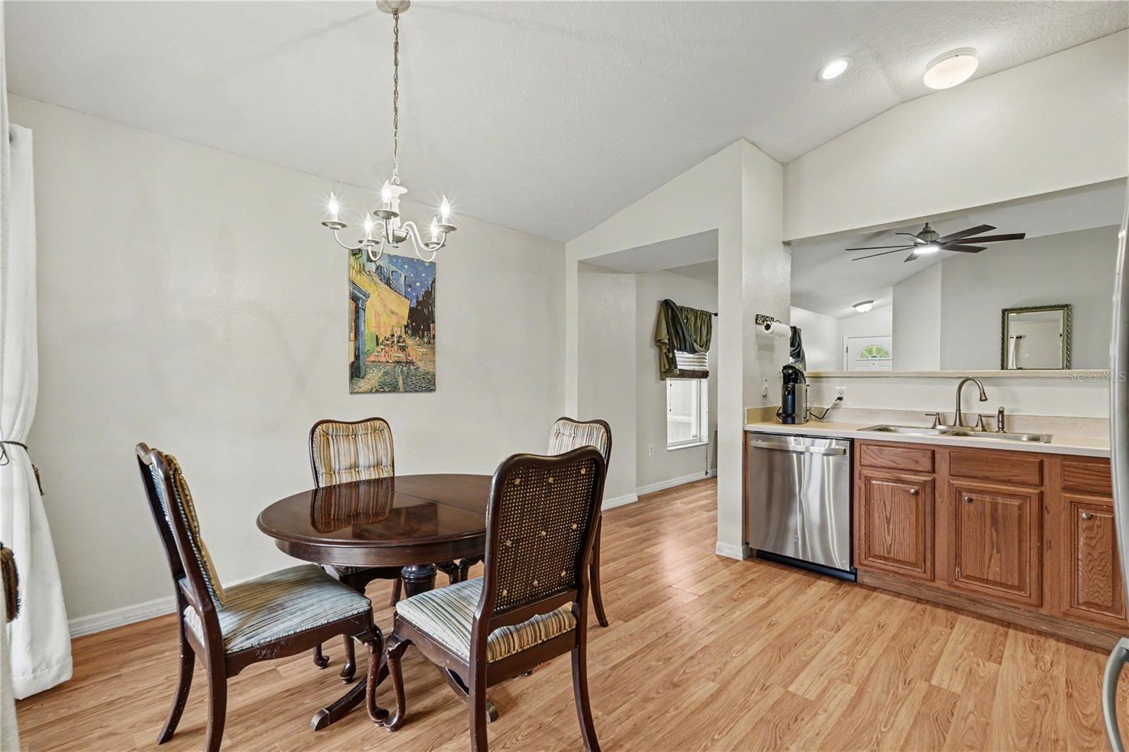 11917 MANGO GROVES BLVD, SEFFNER, FL, 33584