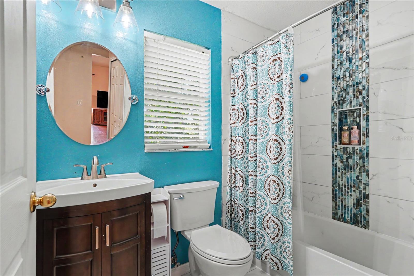 11917 MANGO GROVES BLVD, SEFFNER, FL, 33584