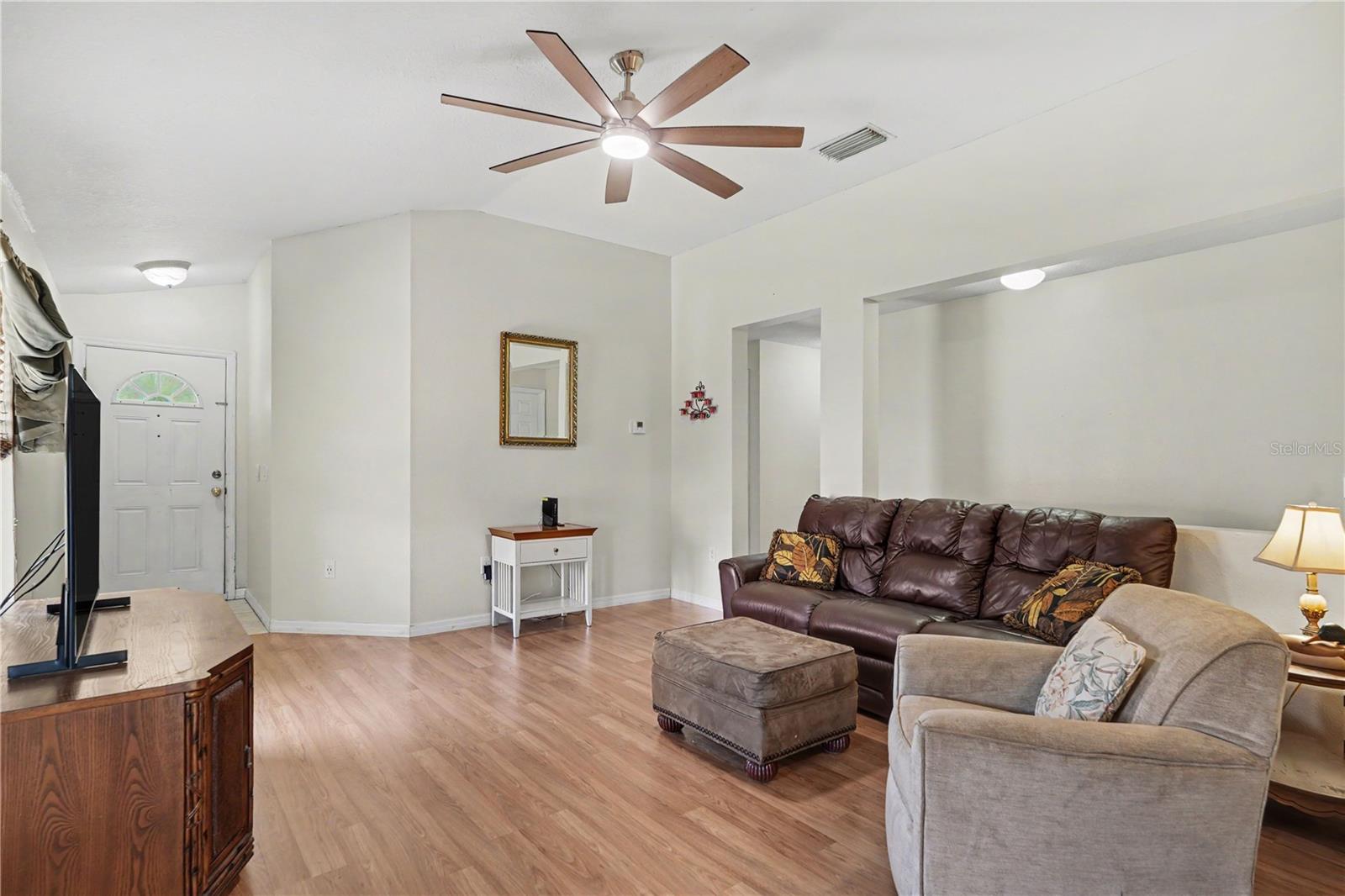 11917 MANGO GROVES BLVD, SEFFNER, FL, 33584