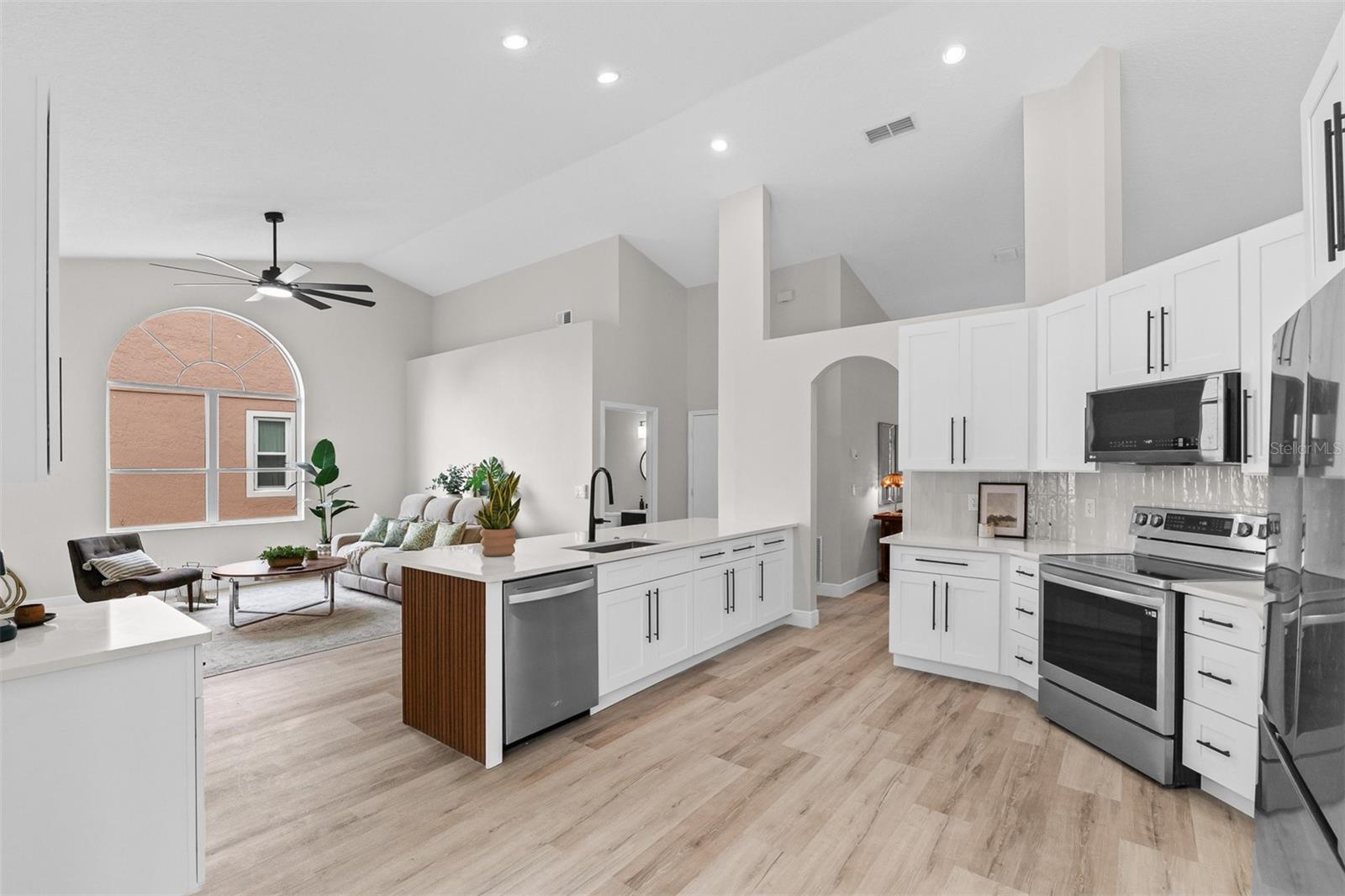 14850 LYMINGTON CIR, ORLANDO, FL, 32826