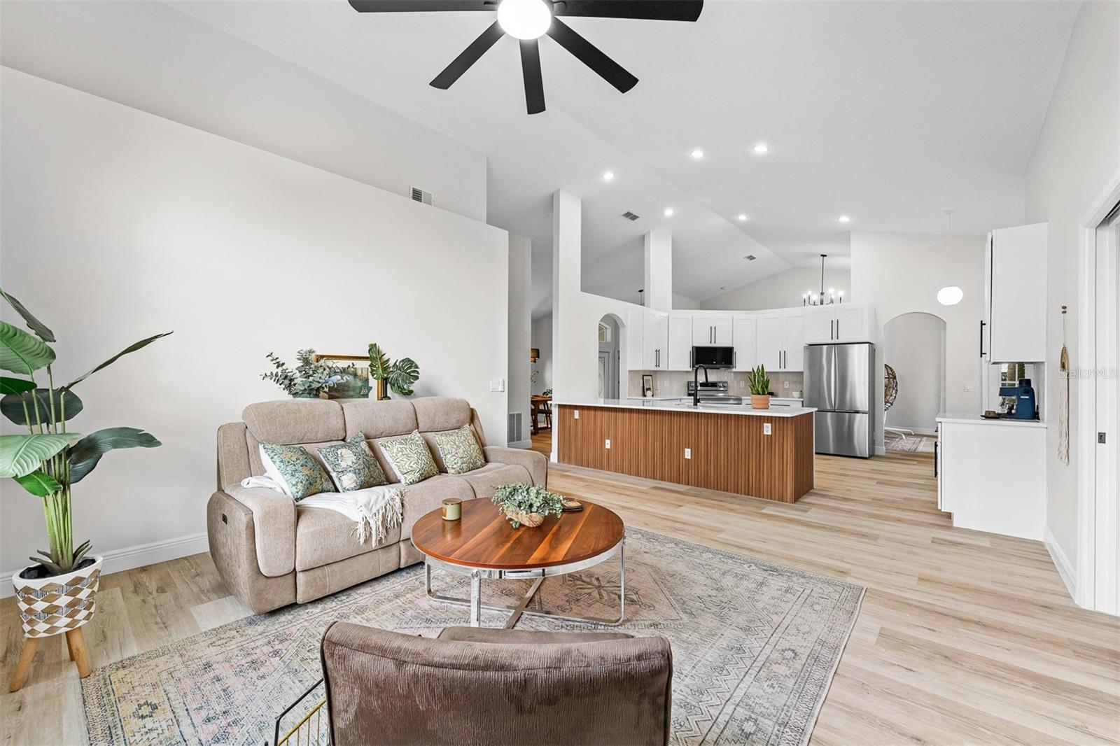 14850 LYMINGTON CIR, ORLANDO, FL, 32826