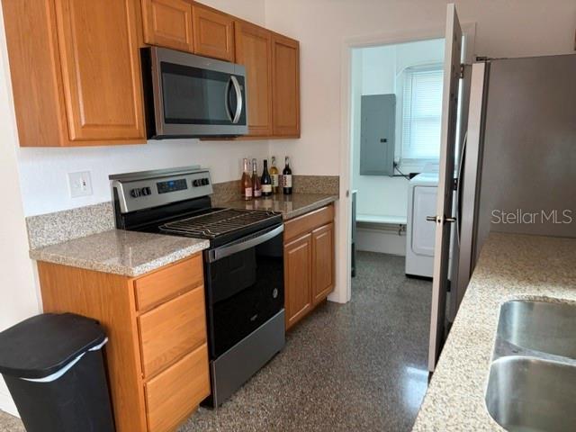 11601 109TH ST, SEMINOLE, FL, 33778