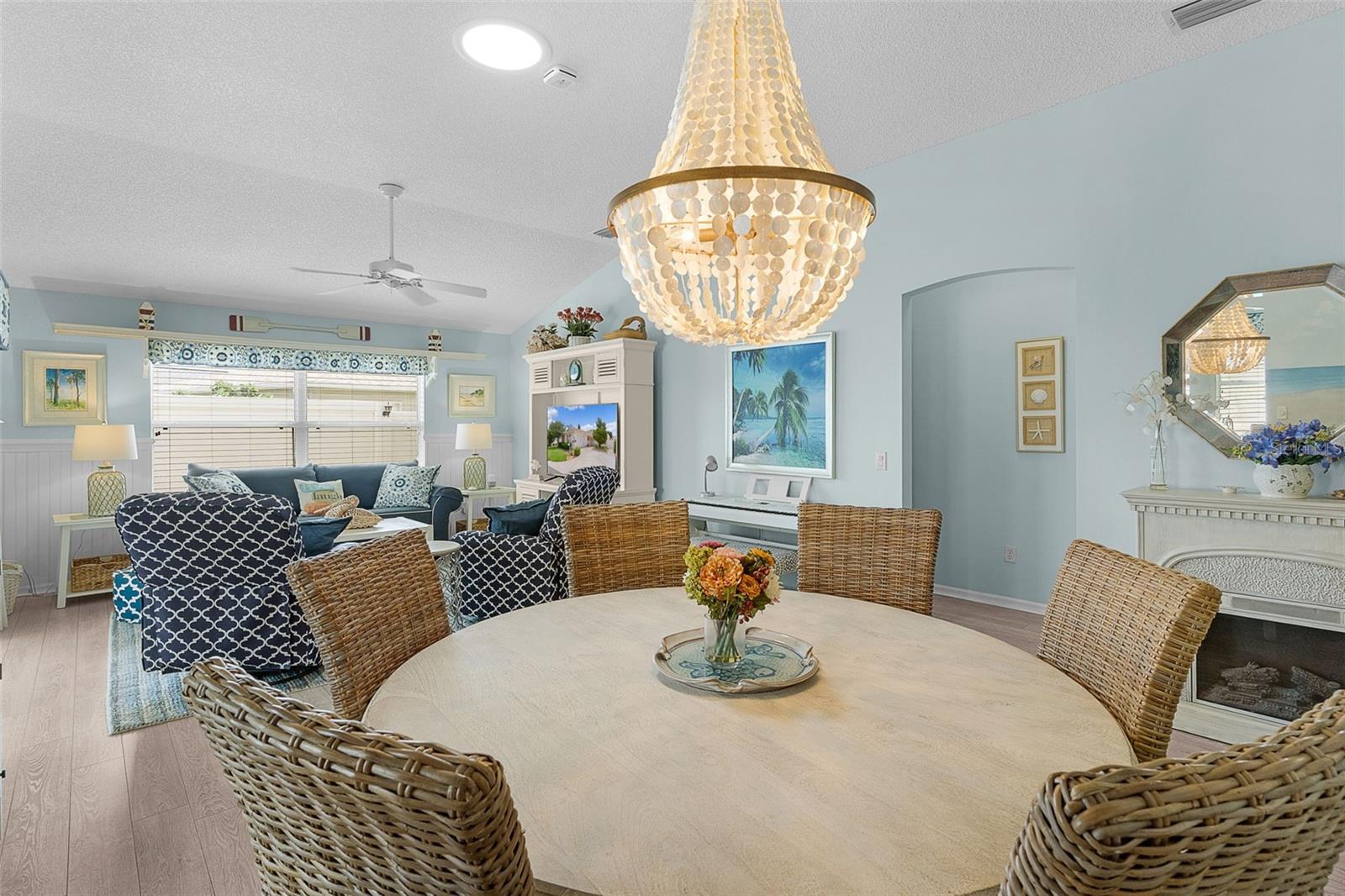 401 CALHOUN CT, THE VILLAGES, FL, 32162