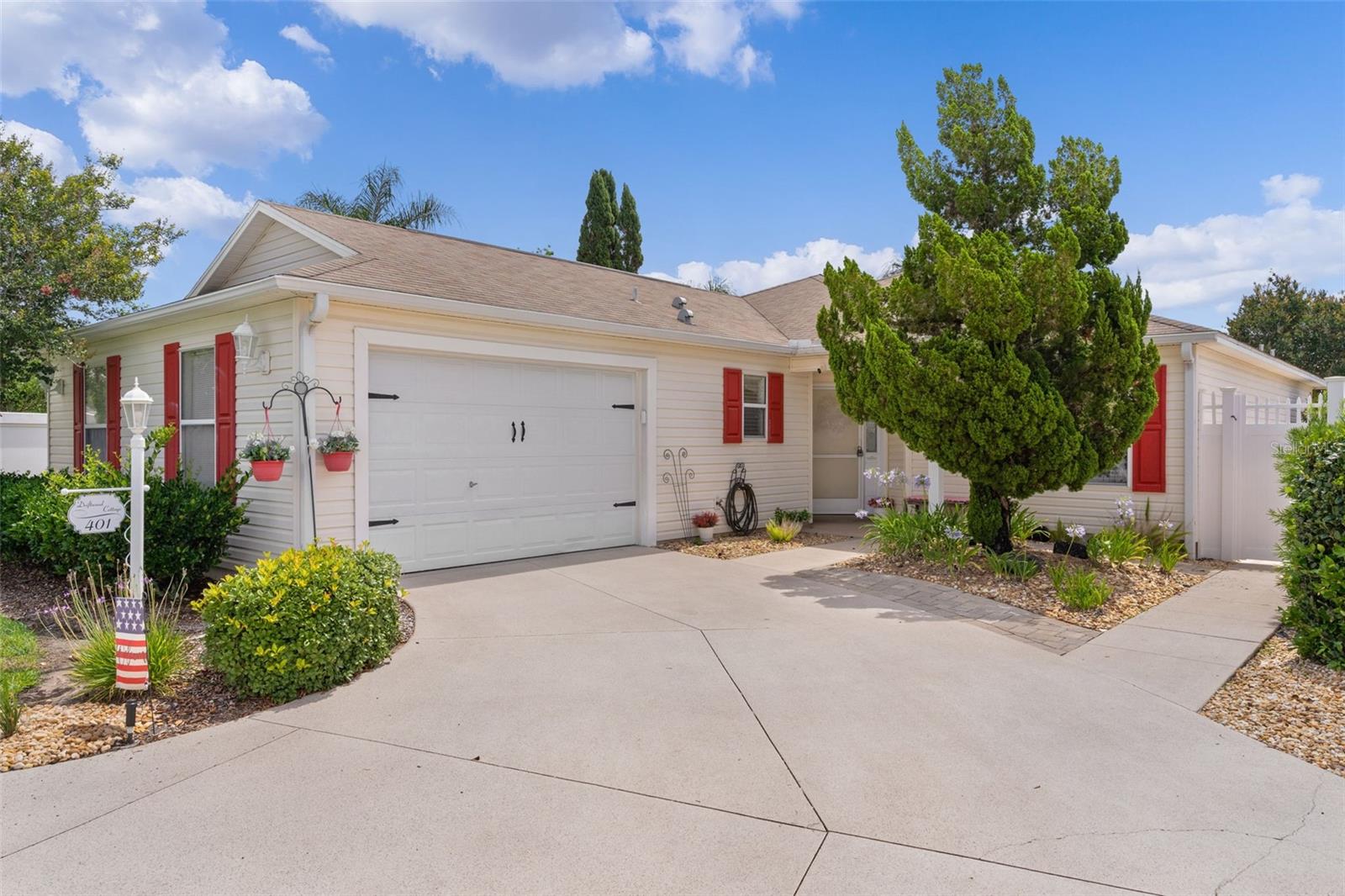 401 CALHOUN CT, THE VILLAGES, FL, 32162