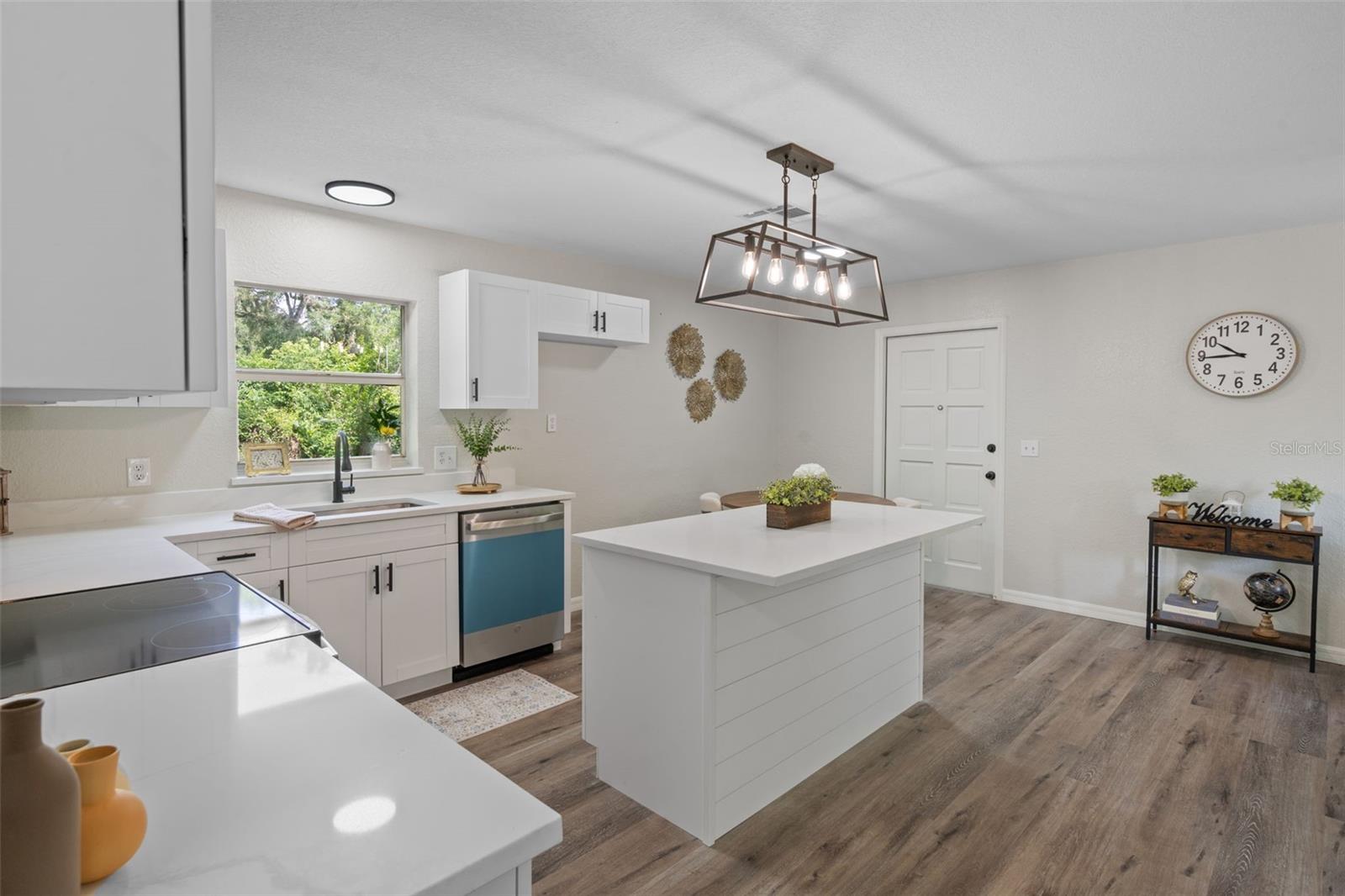 11512 CR 675W, WEBSTER, FL, 33597