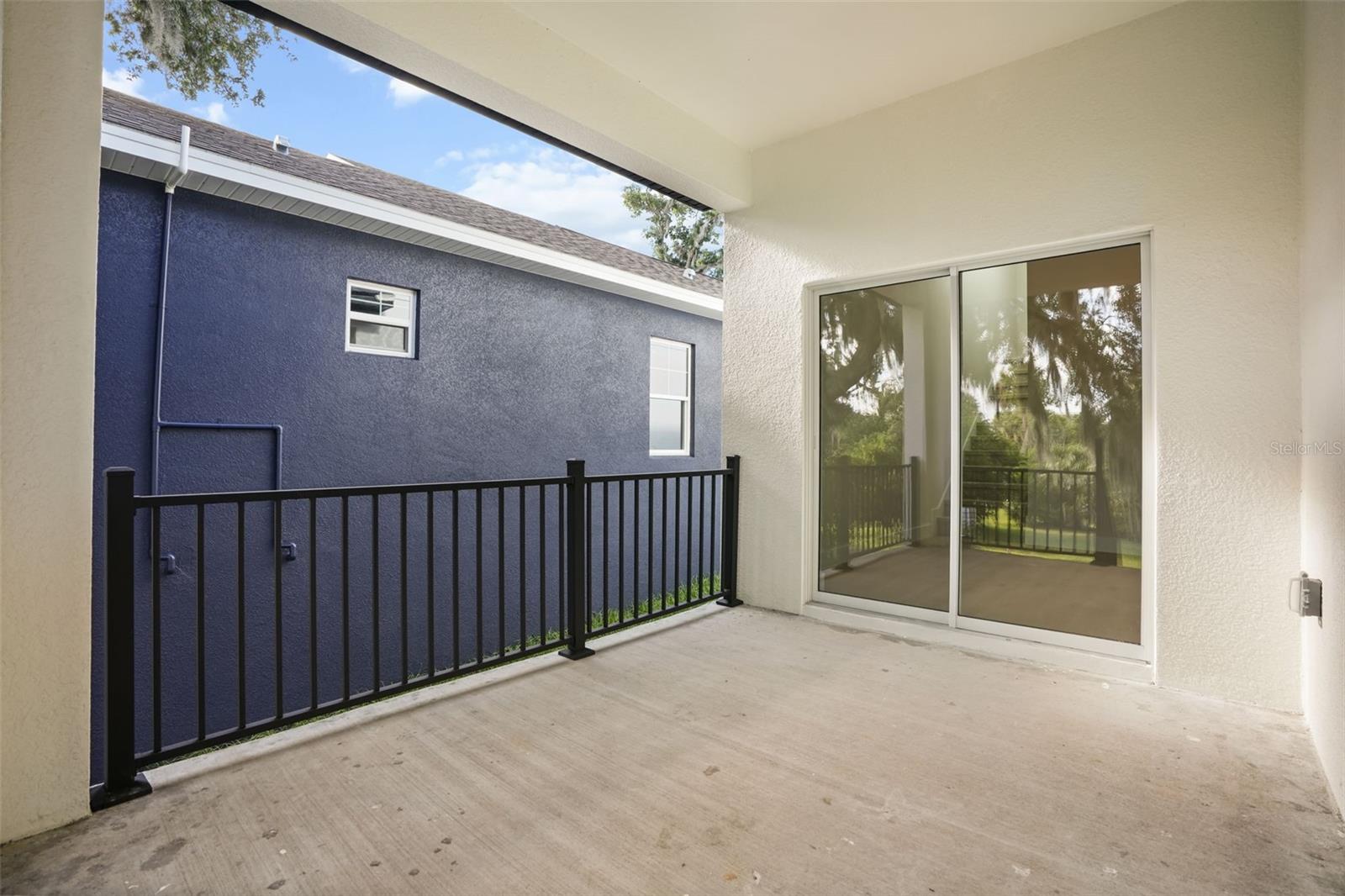 823 E MCDONALD AVE, EUSTIS, FL, 32726