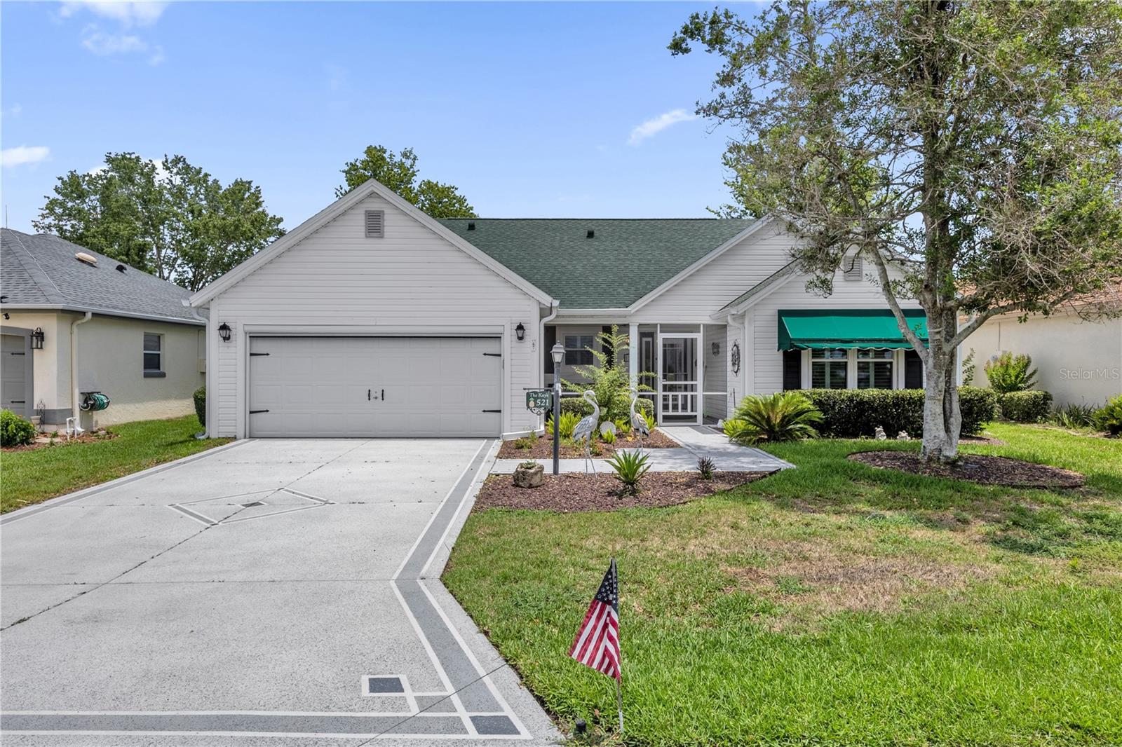 521 CARRERA DR, LADY LAKE, FL, 32159