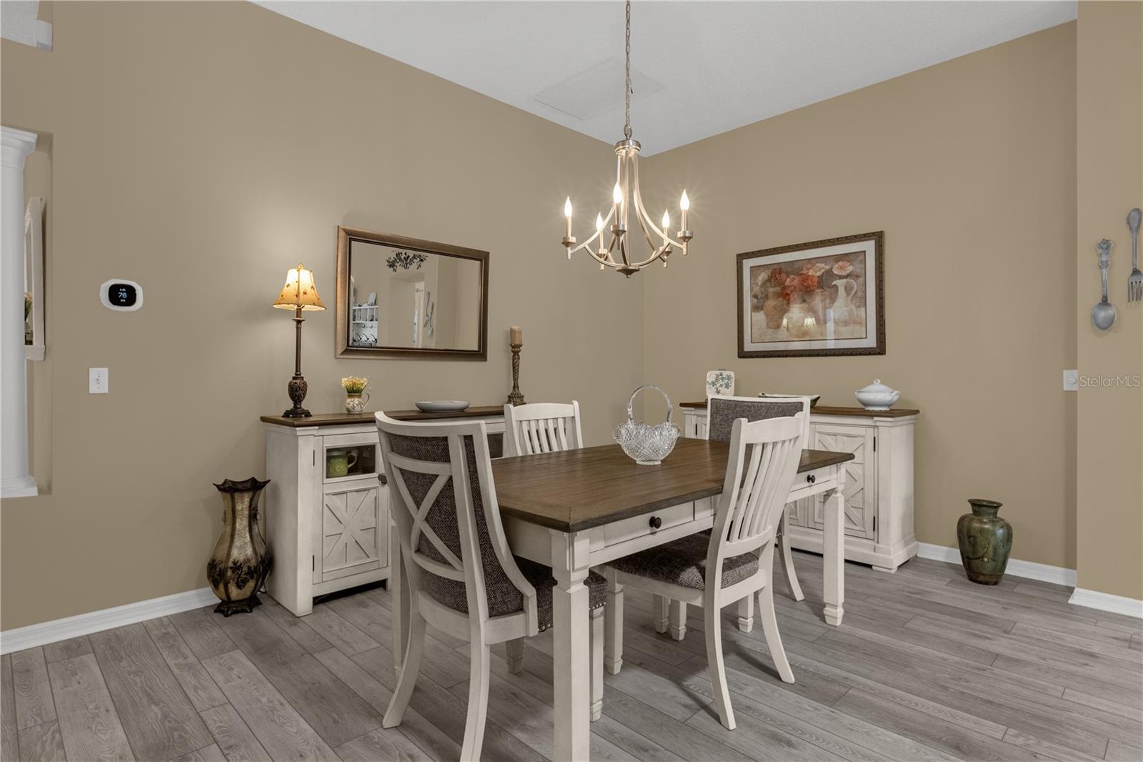 521 CARRERA DR, LADY LAKE, FL, 32159