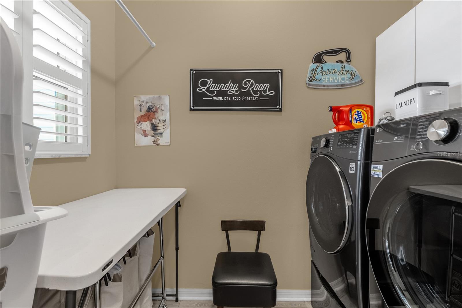 521 CARRERA DR, LADY LAKE, FL, 32159