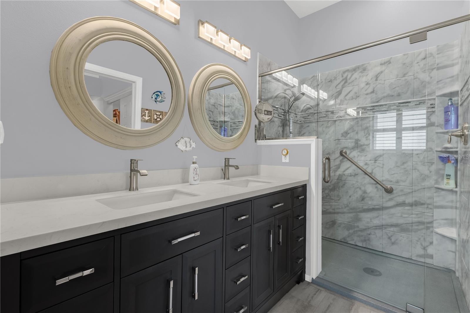 521 CARRERA DR, LADY LAKE, FL, 32159