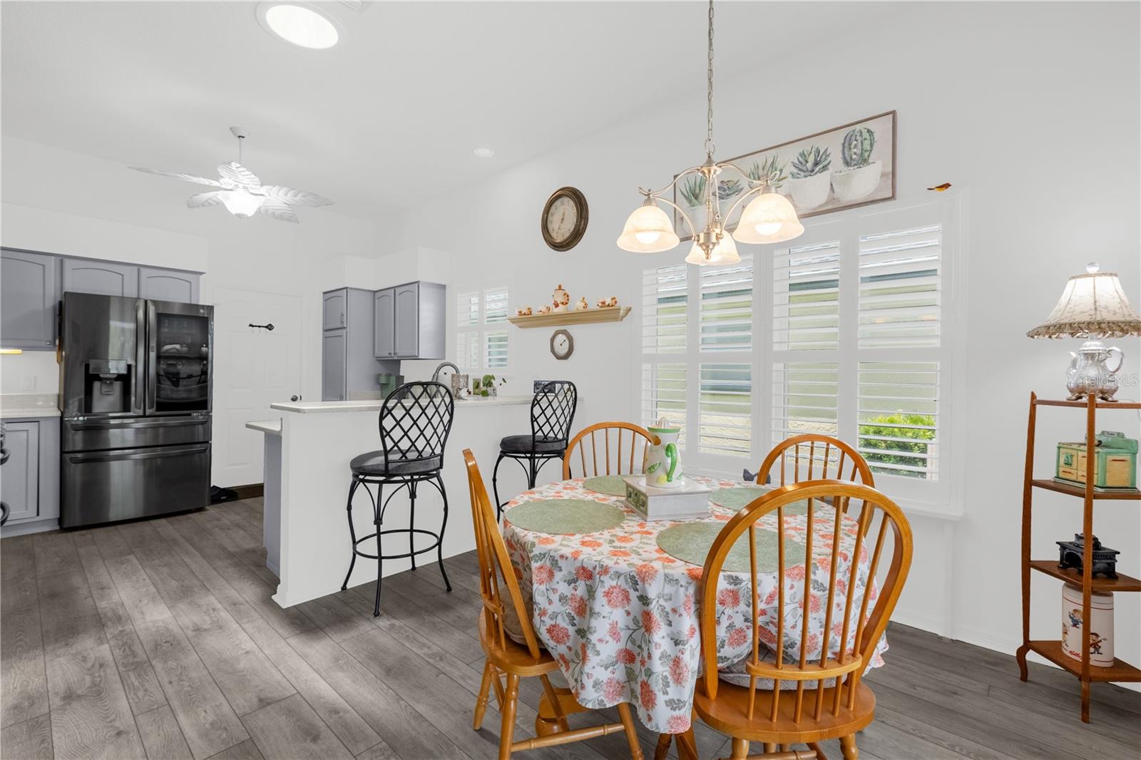 521 CARRERA DR, LADY LAKE, FL, 32159