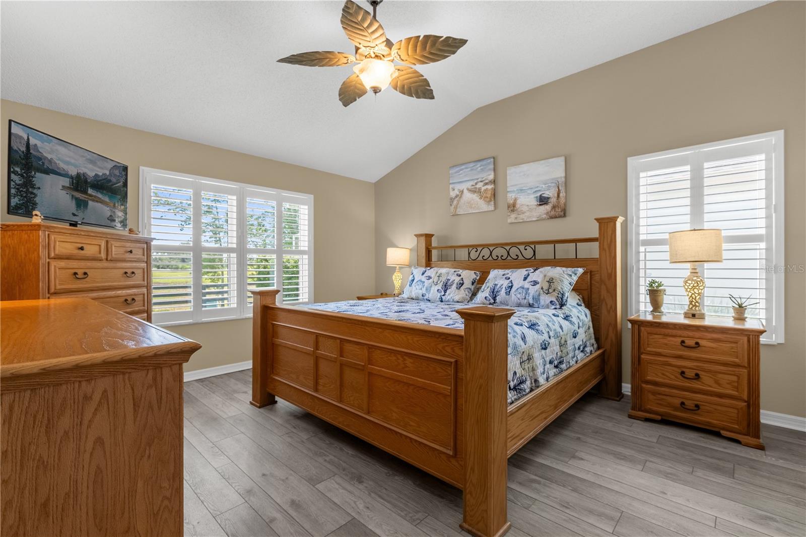 521 CARRERA DR, LADY LAKE, FL, 32159